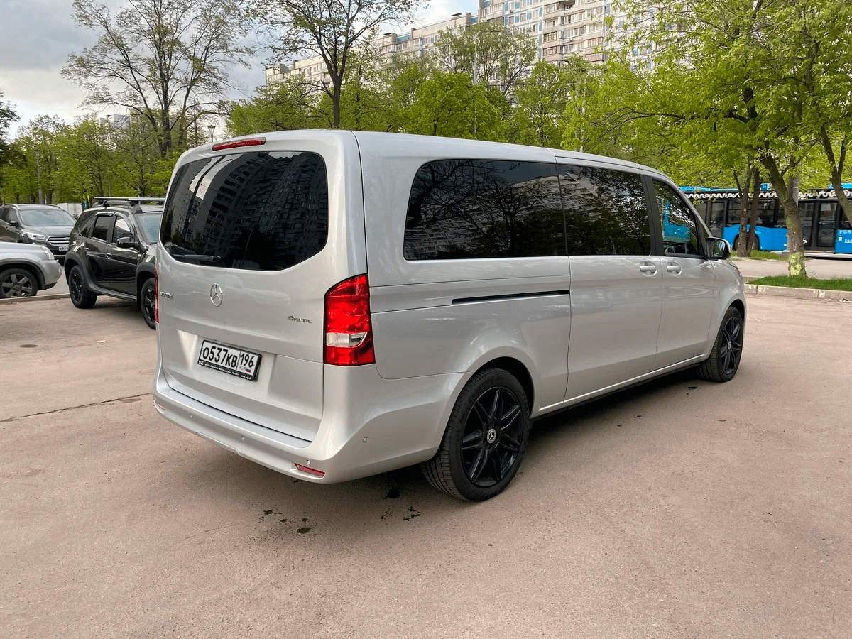 Заказ и аренда Mercedes-Benz V-класс с водителем в Воронеже - тк-воронеж